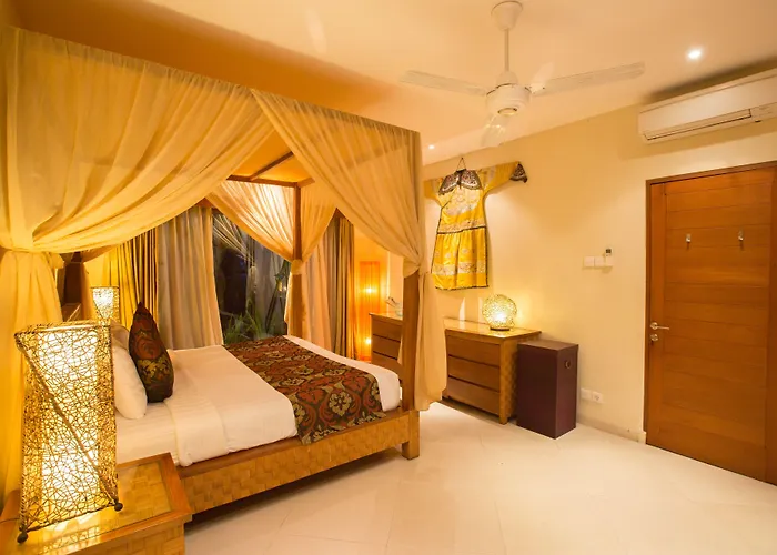 Villa Seriska Seminyak, 5-star Private Pool Villa, Walk To Dining & Shopping