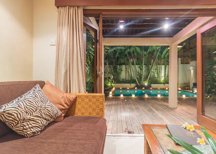Seriska Seminyak, 5-star Private Pool Villa, Walk To Dining & Shopping Villa *