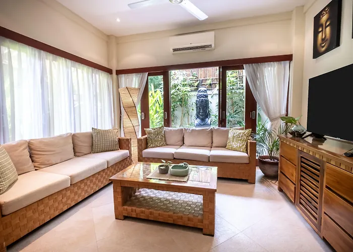 Seriska Seminyak, 5-star Private Pool Villa, Walk To Dining & Shopping Seminyak