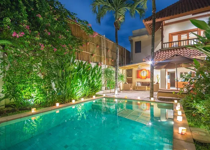 Seriska Seminyak, 5-star Private Pool Villa, Walk To Dining & Shopping Seminyak